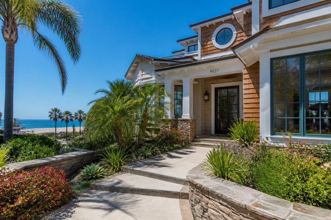 explore the unique charm and inviting features of 4627 brighton rd, corona del mar, ca 92625. discover your perfect home in this beautiful location.